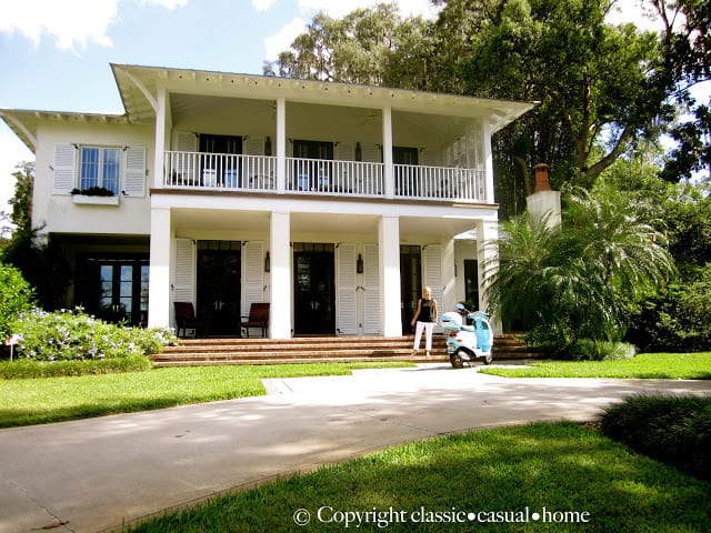 Beautiful Lakeside Living in Florida