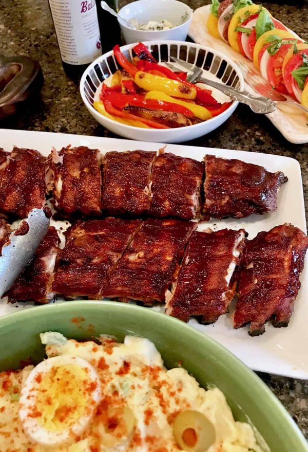 Barbecued spare ribs and potato salad