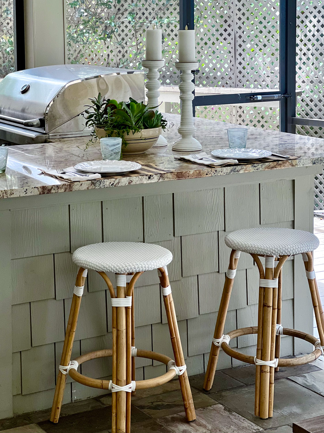 white stools for outdoor kitchen