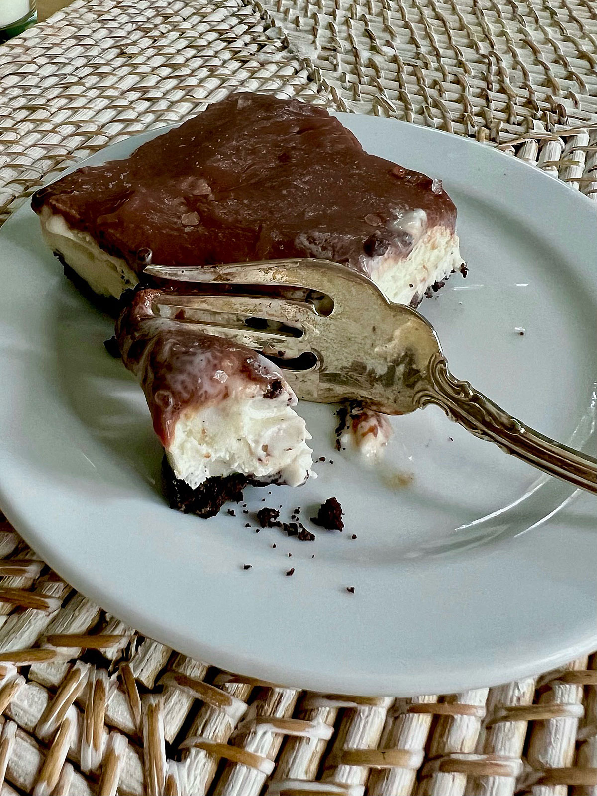 oreo and ice cream dessert
