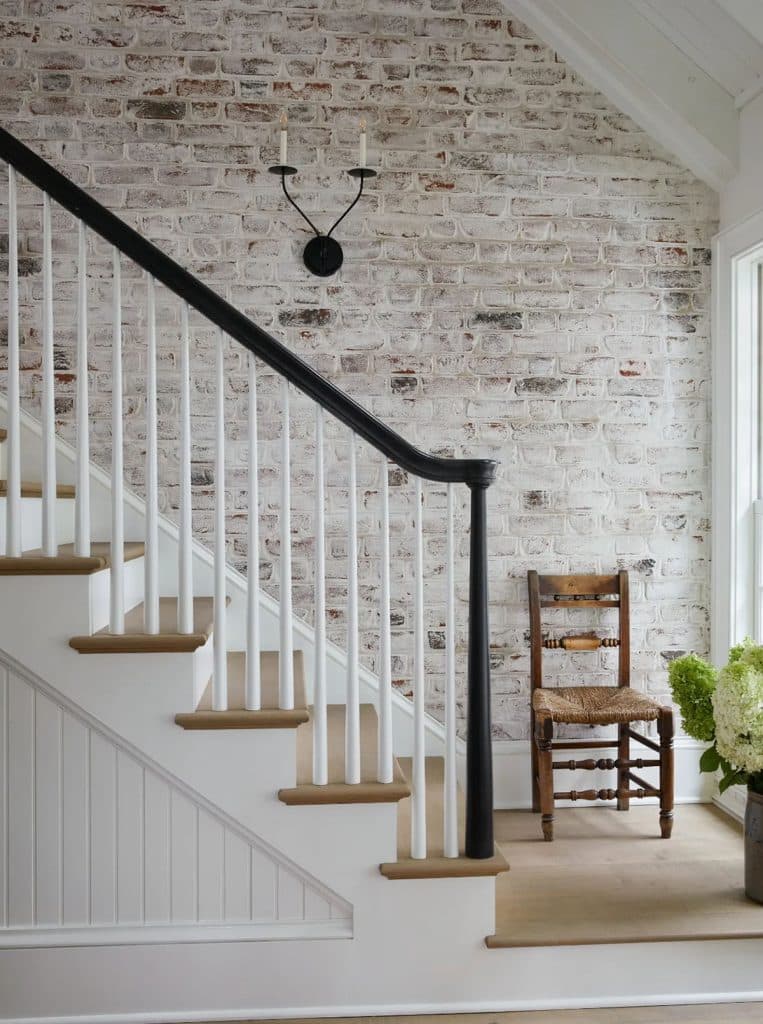 Wraeth Stairs Best Way To Hang A Wreath On Glass, Beautiful Retreat And More ...