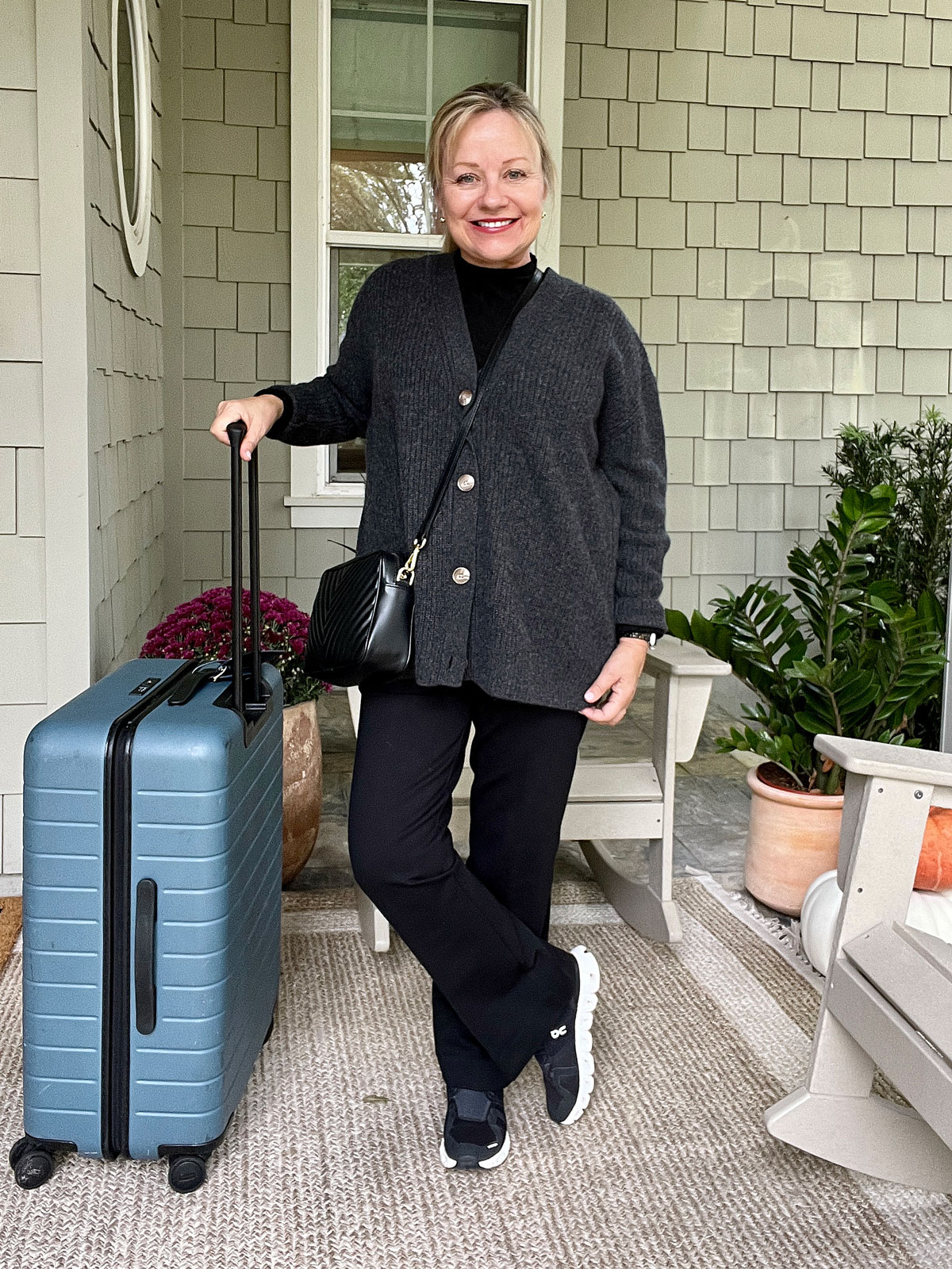 Travel clothes for 2025 women over 50