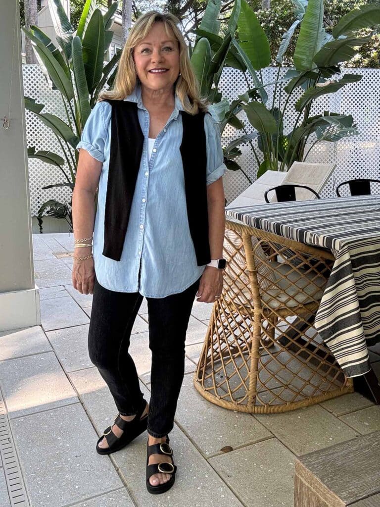 Style Tips for Petite Women Over 50: How to Wear Denim Effortlessly