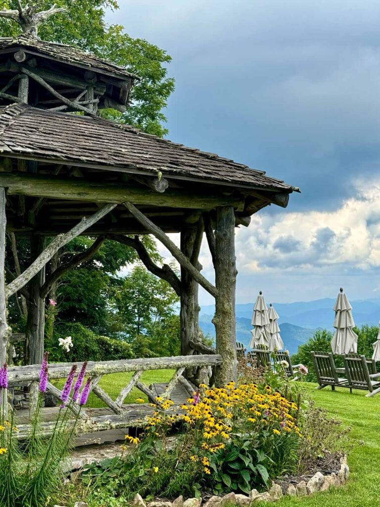 A Chic North Carolina Mountain Getaway, And More Faves