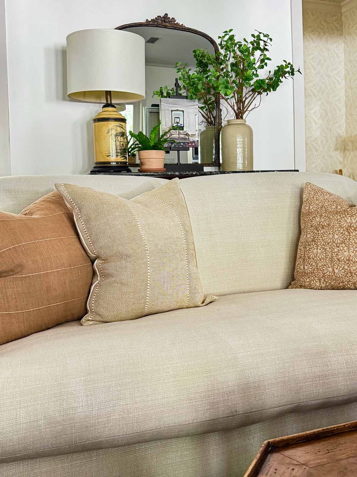 Easy Living Room Decor Ideas for a Summer Vibe | Classic Casual Home