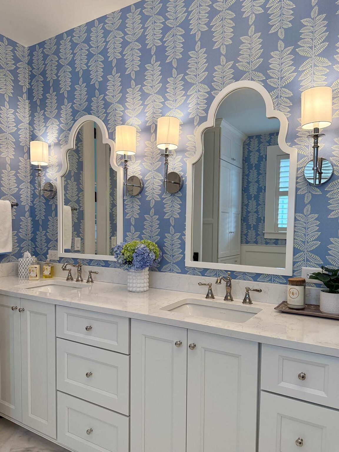 Inside Classic, Fresh Coastal Florida Beach Homes | Classic Casual Home